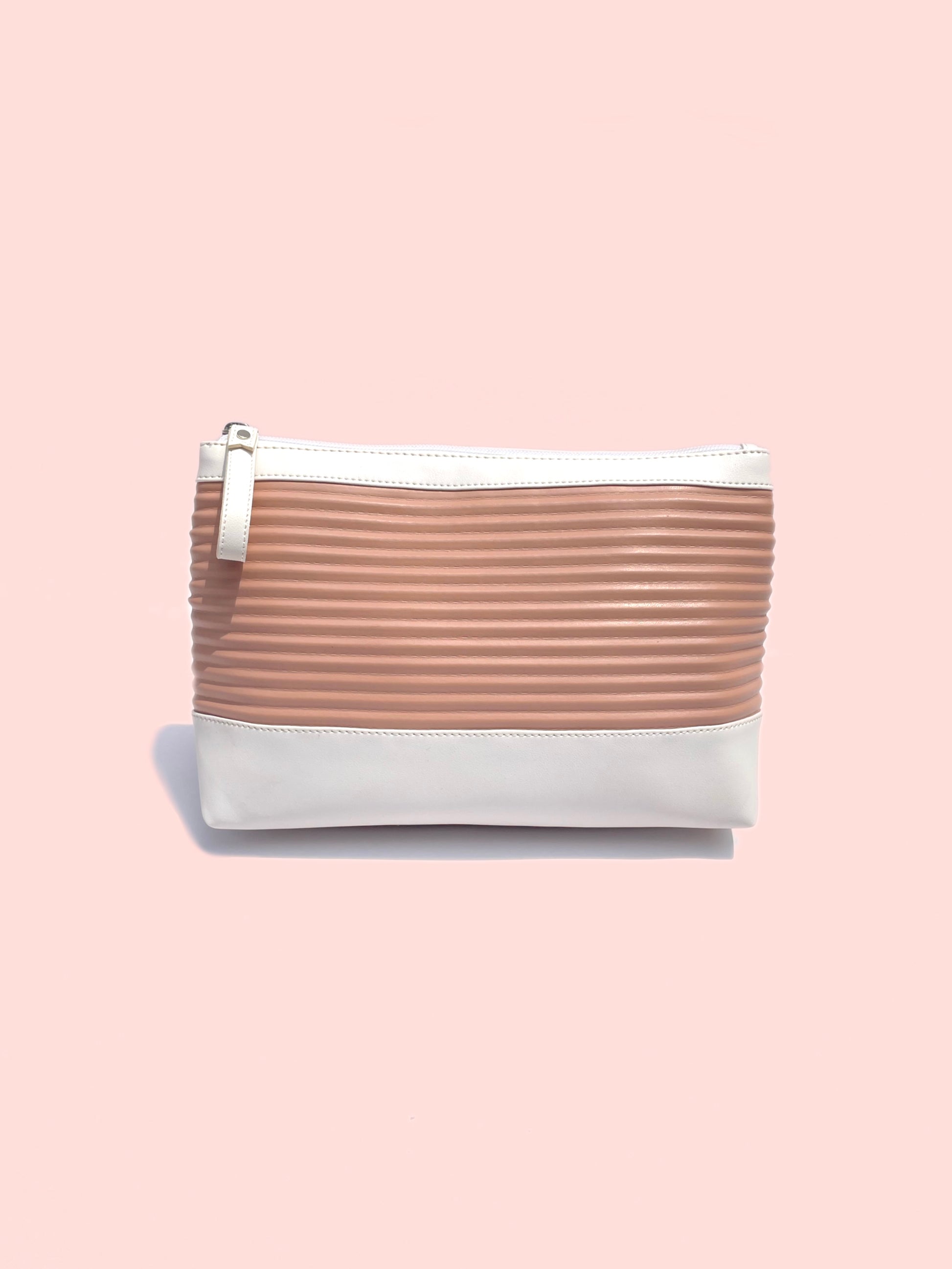 PASTEL POUCH