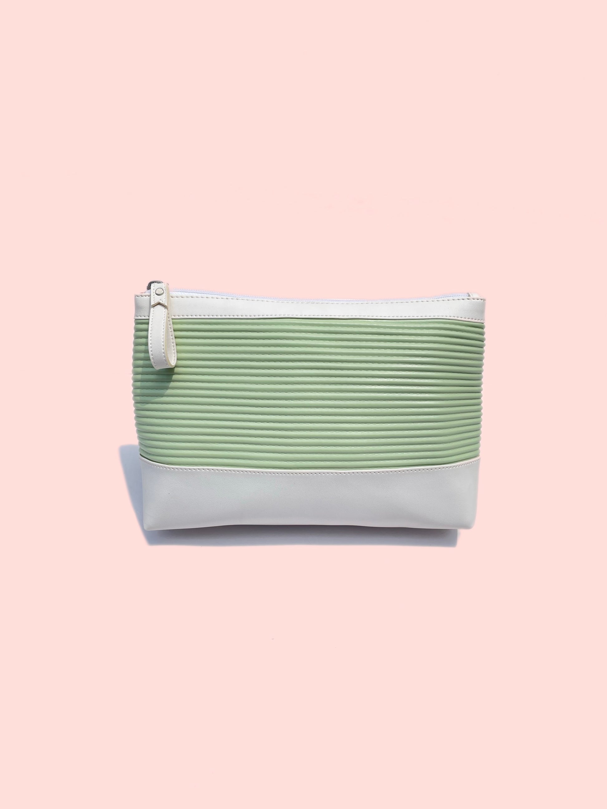 PASTEL POUCH