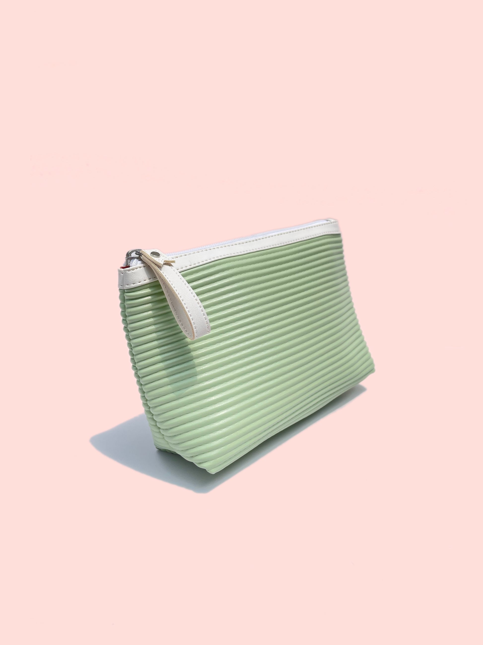 PASTEL POUCH