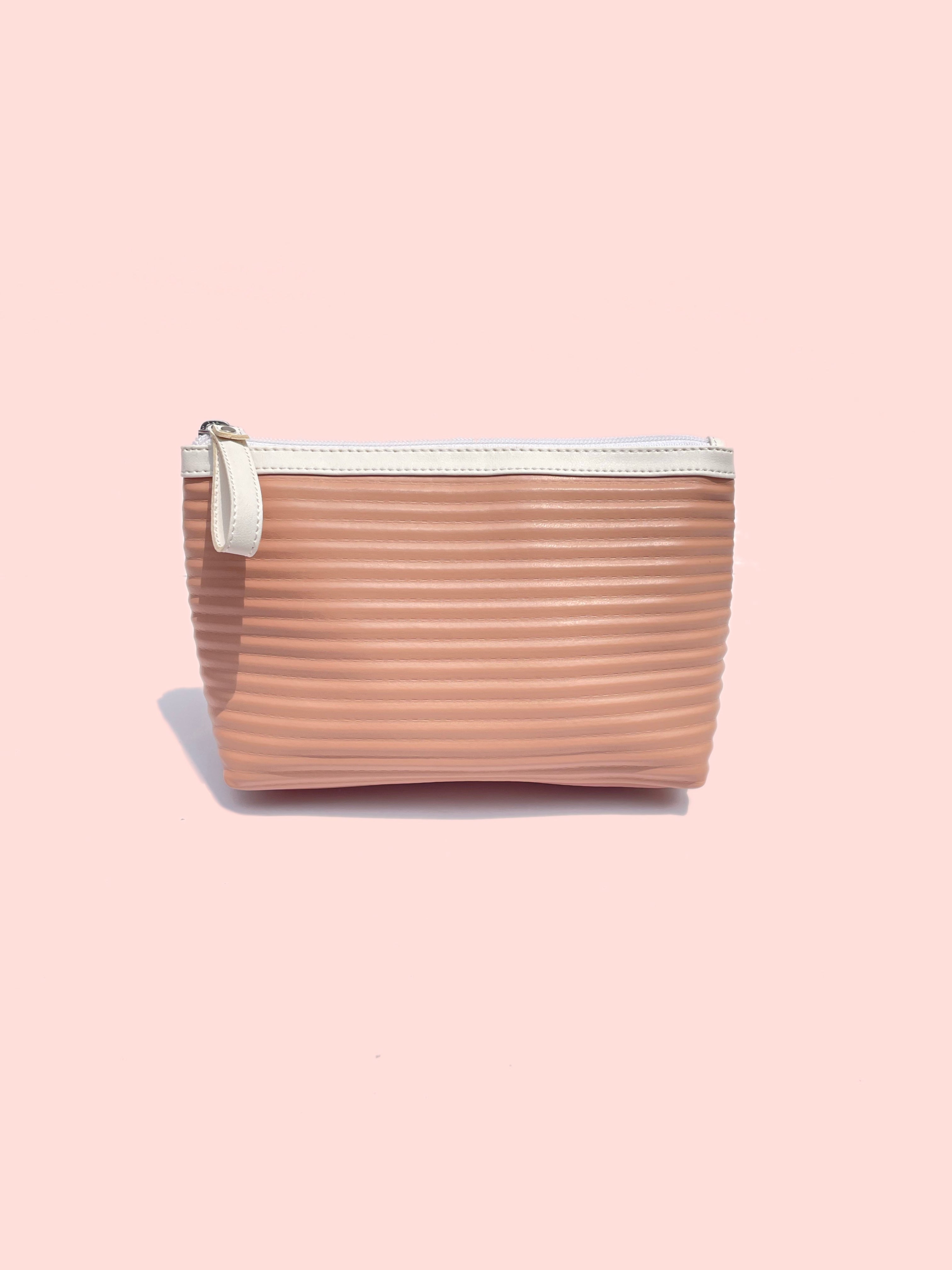 PASTEL POUCH