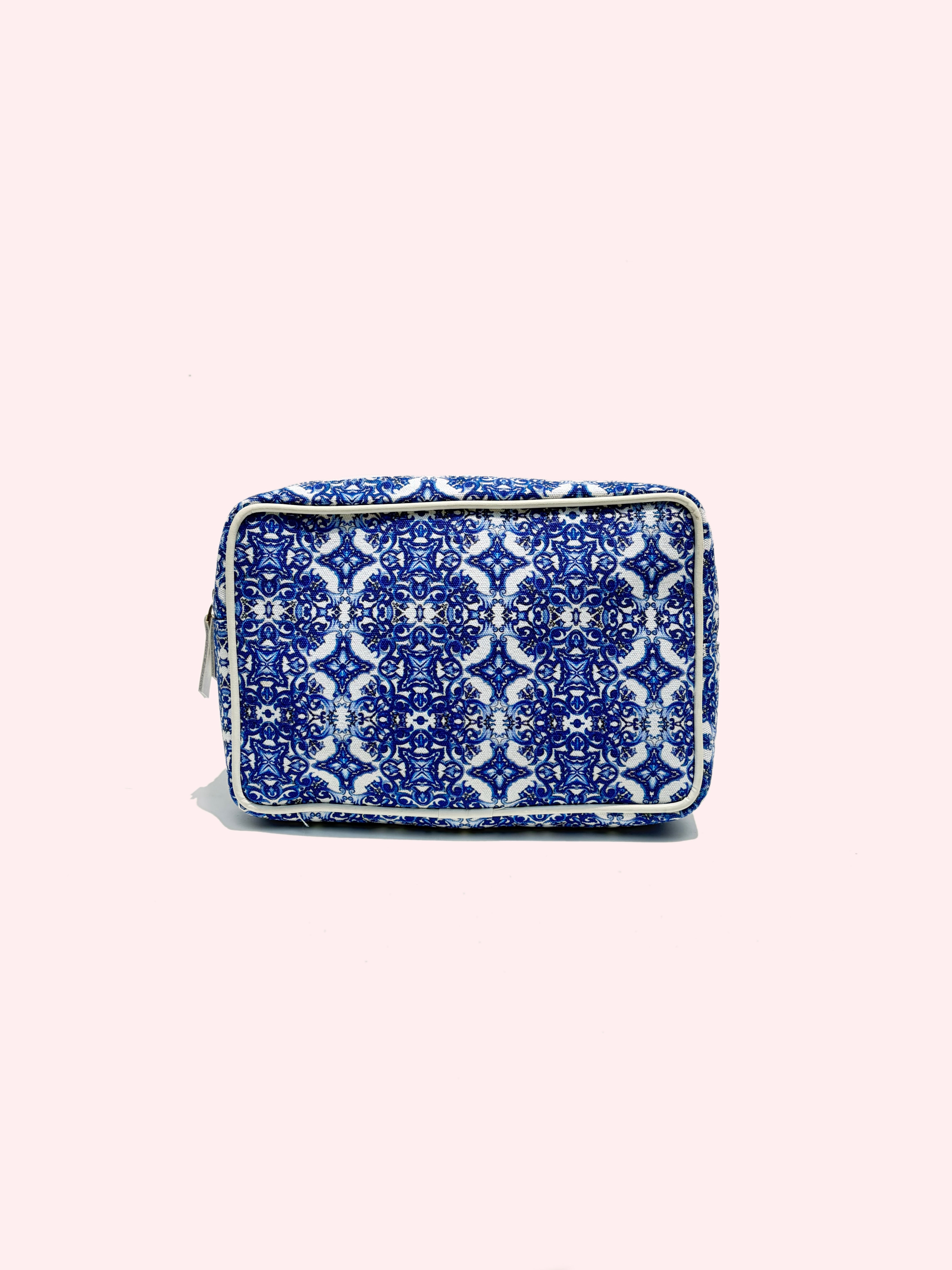 BRIDGERTON POUCH