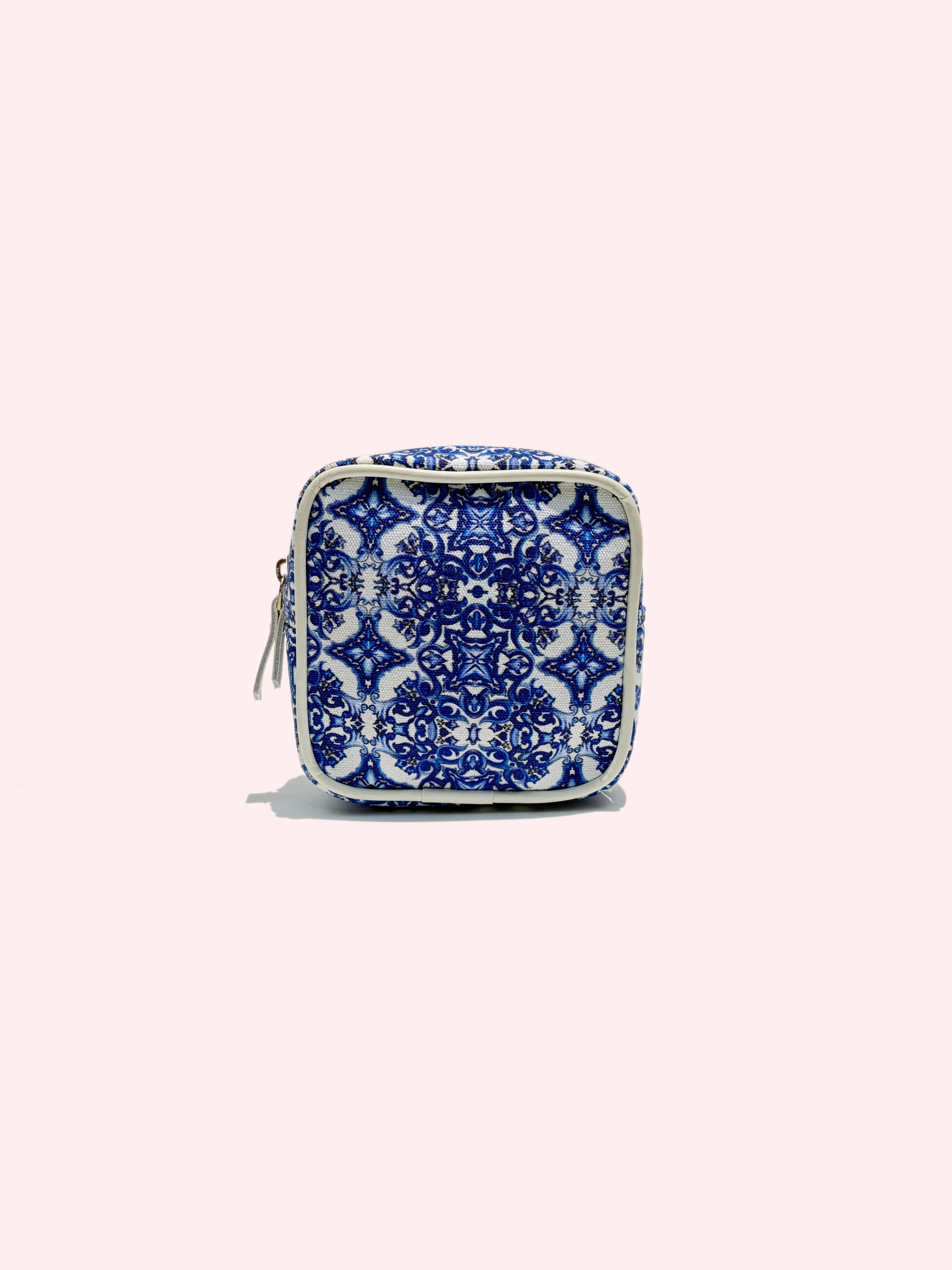 BRIDGERTON POUCH