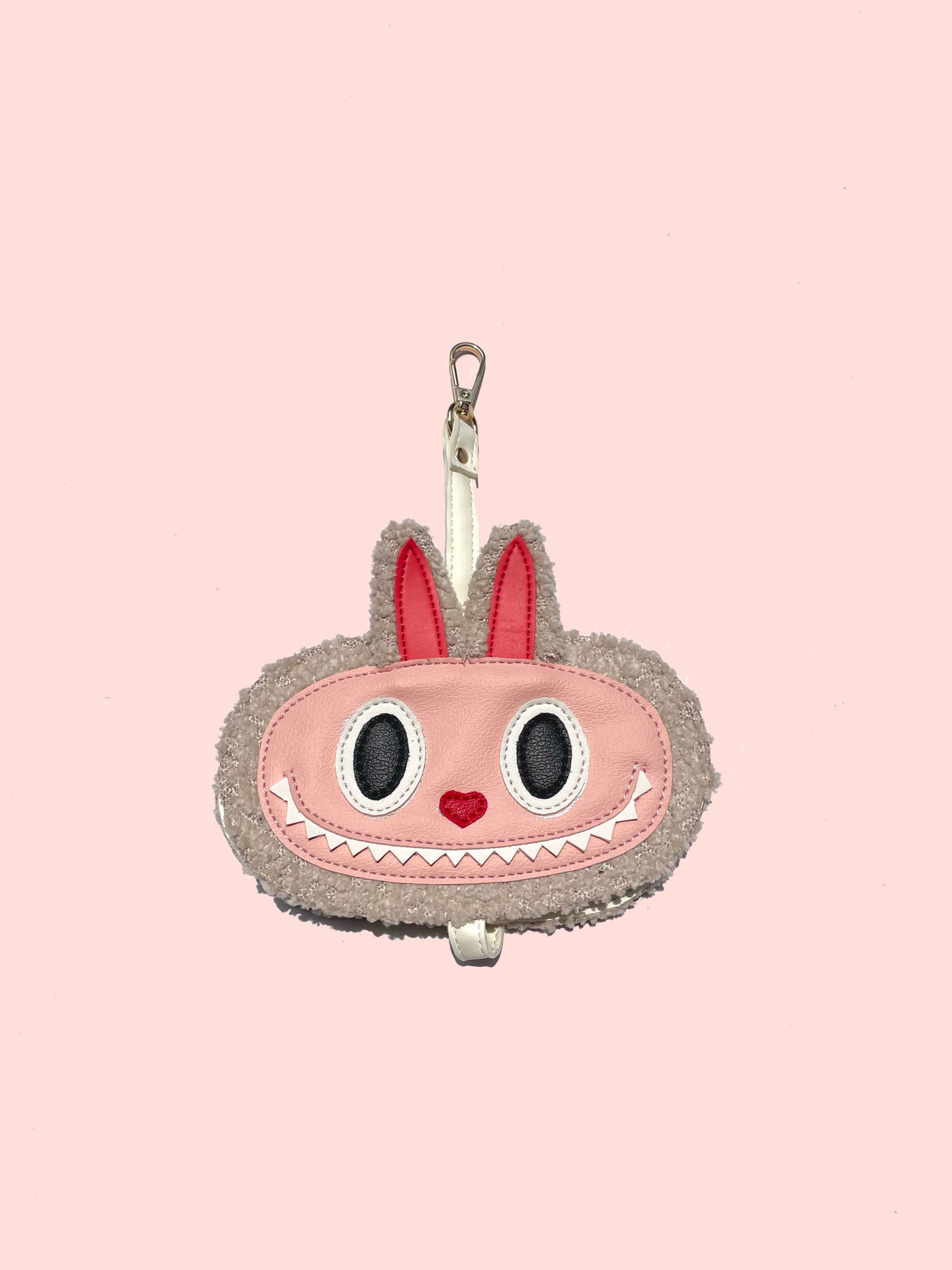 LABUBU SUNGLASSES COVER
