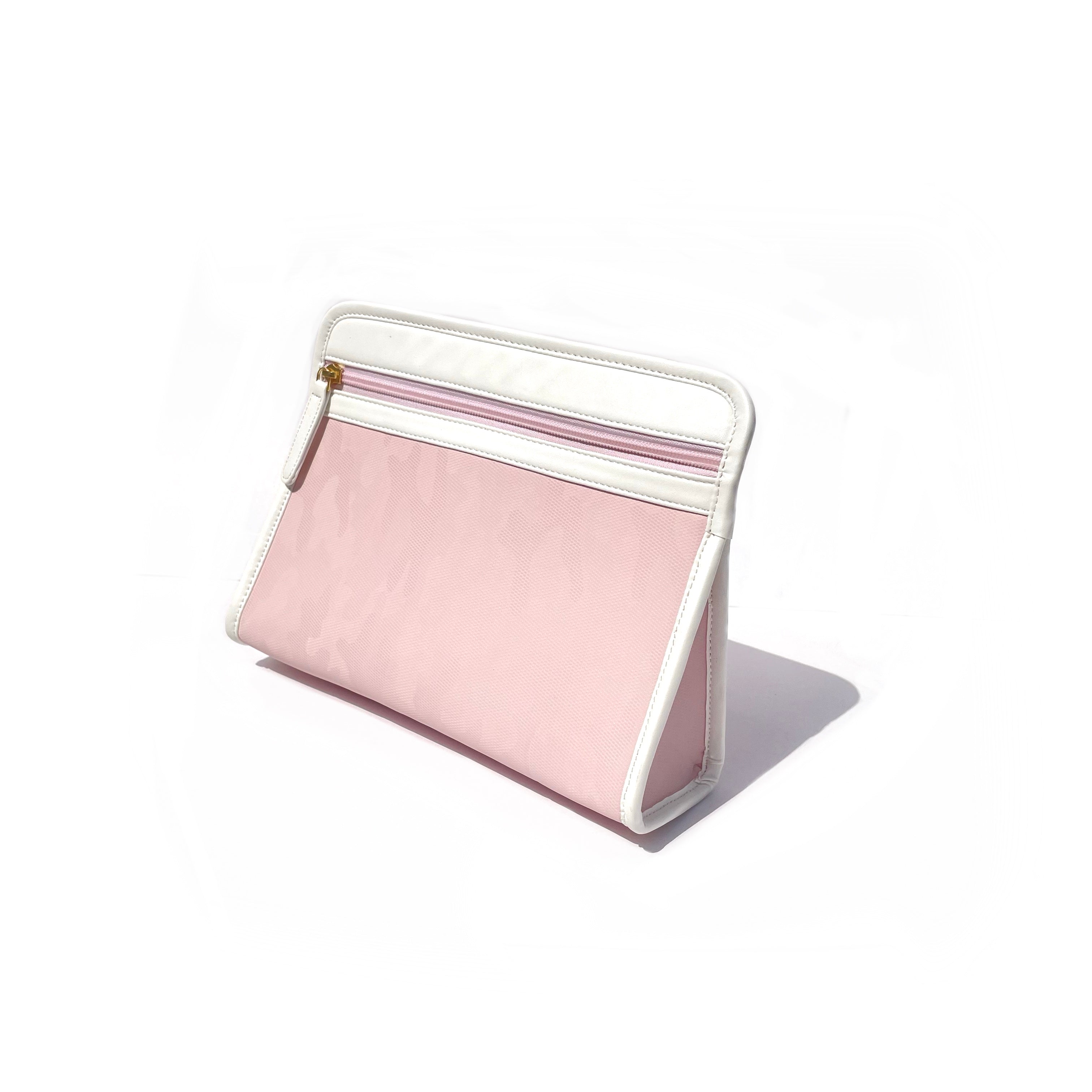 LEE POUCH