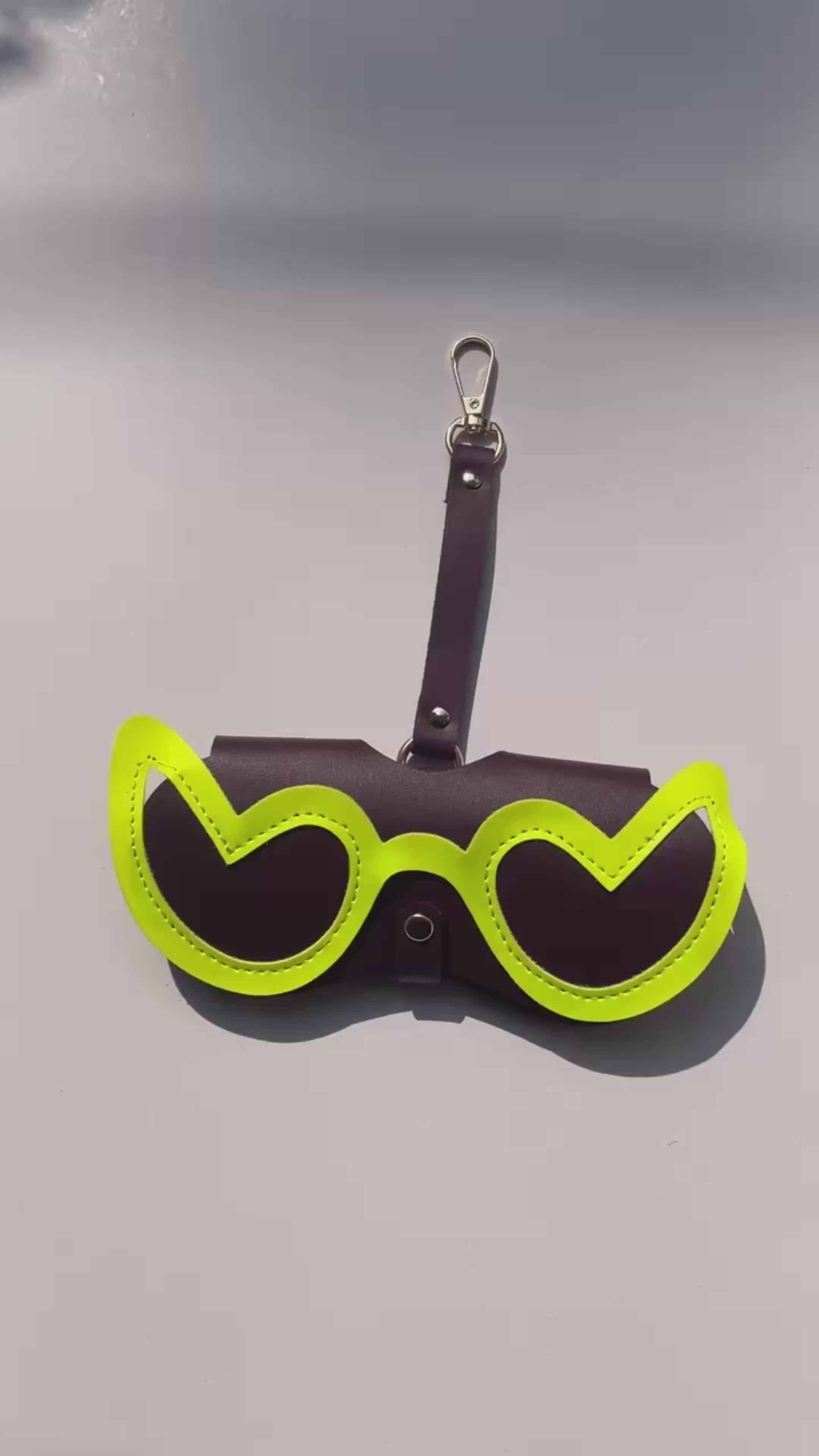 HEART SPECS SUNGLASSES COVER